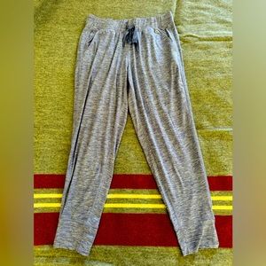 GAP FIT Brushed Tech Jersey joggers women’s size Small Petite